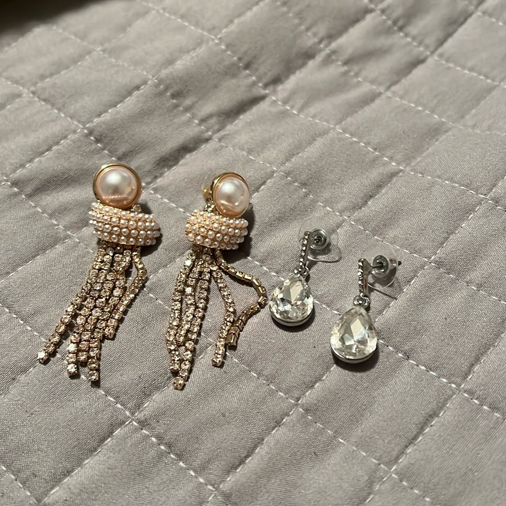 Rhinestone earrings